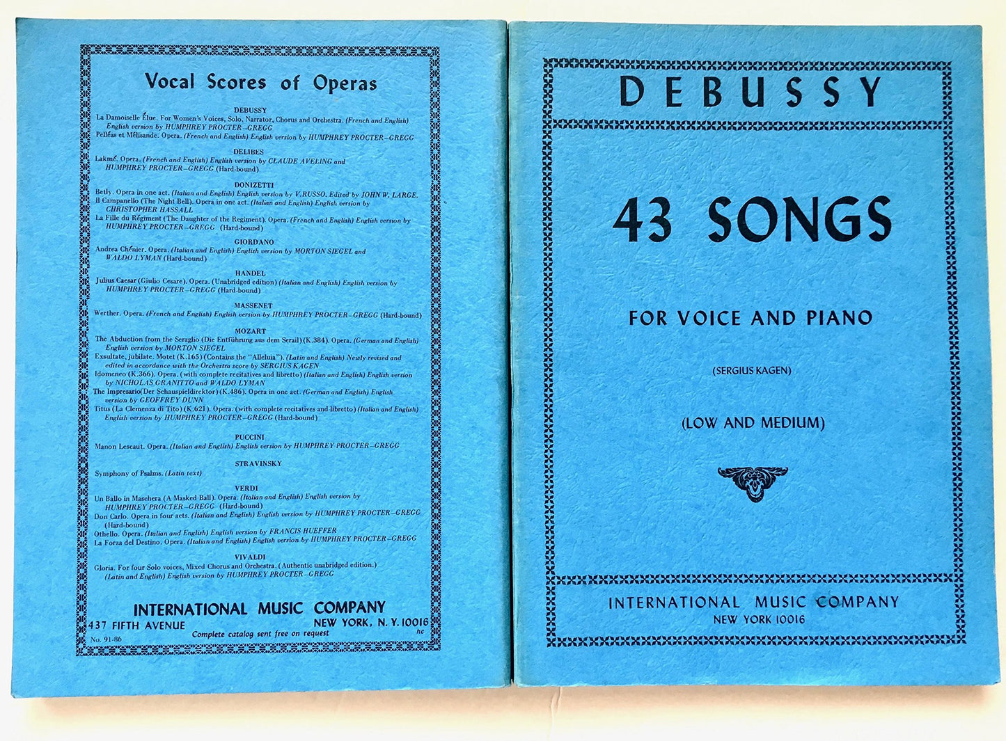 Debussy: 43 Songs for Voice and Piano (Low and Medium) (No. 1136)