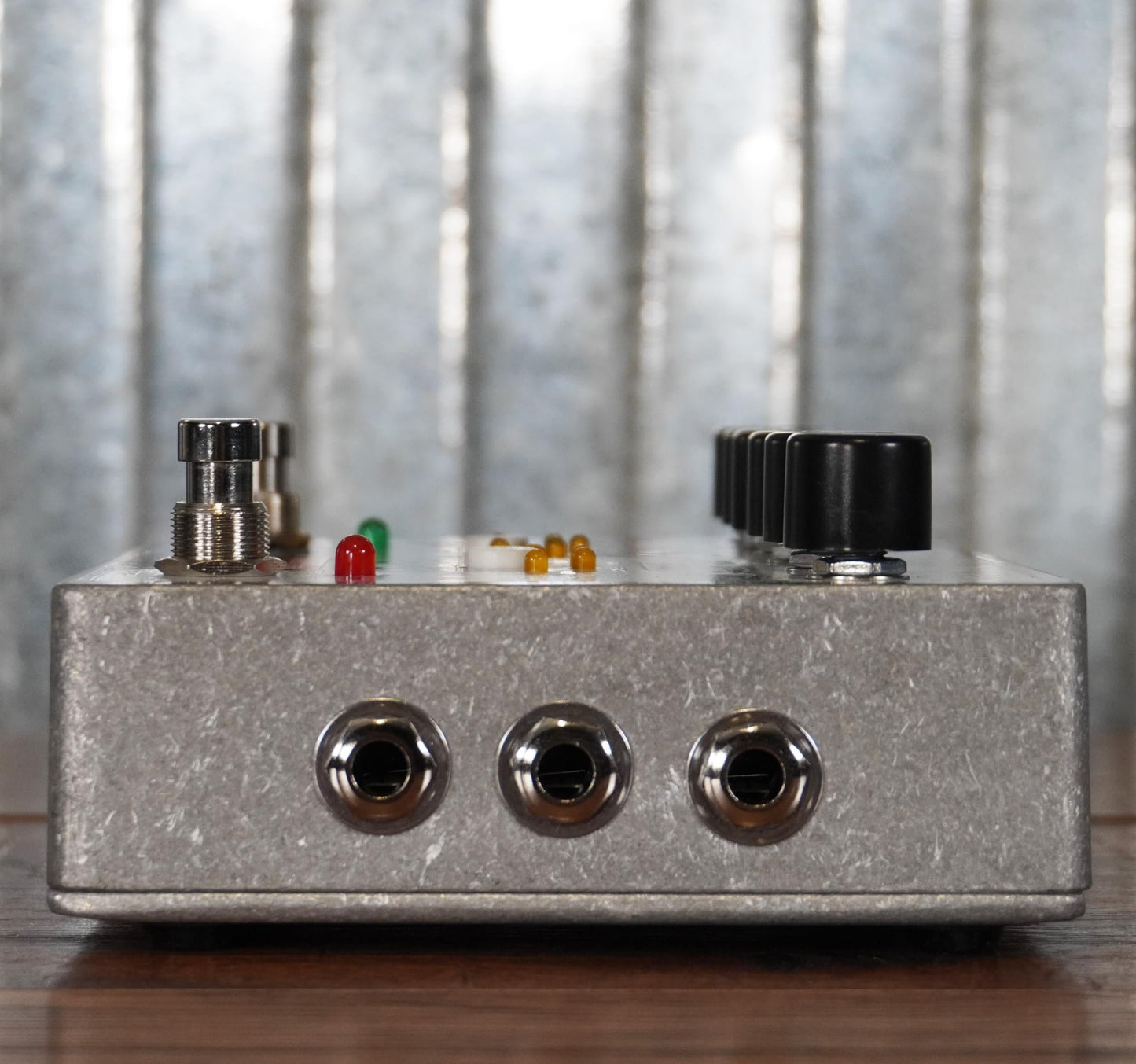 Electro-Harmonix Deluxe Memory Boy Analog Delay Pedal