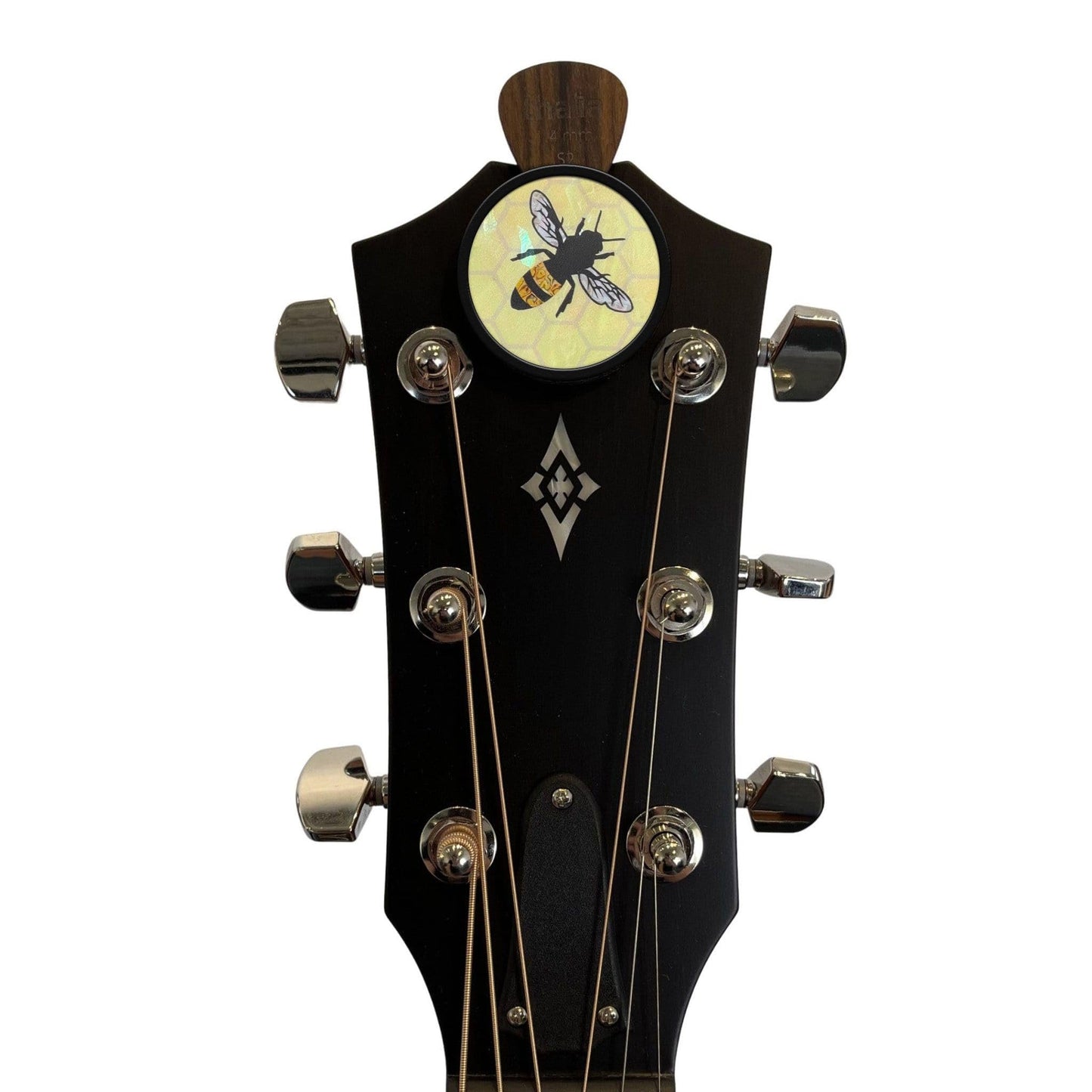 Thalia Shell Pick Puck (Vintage Pearl Bee)