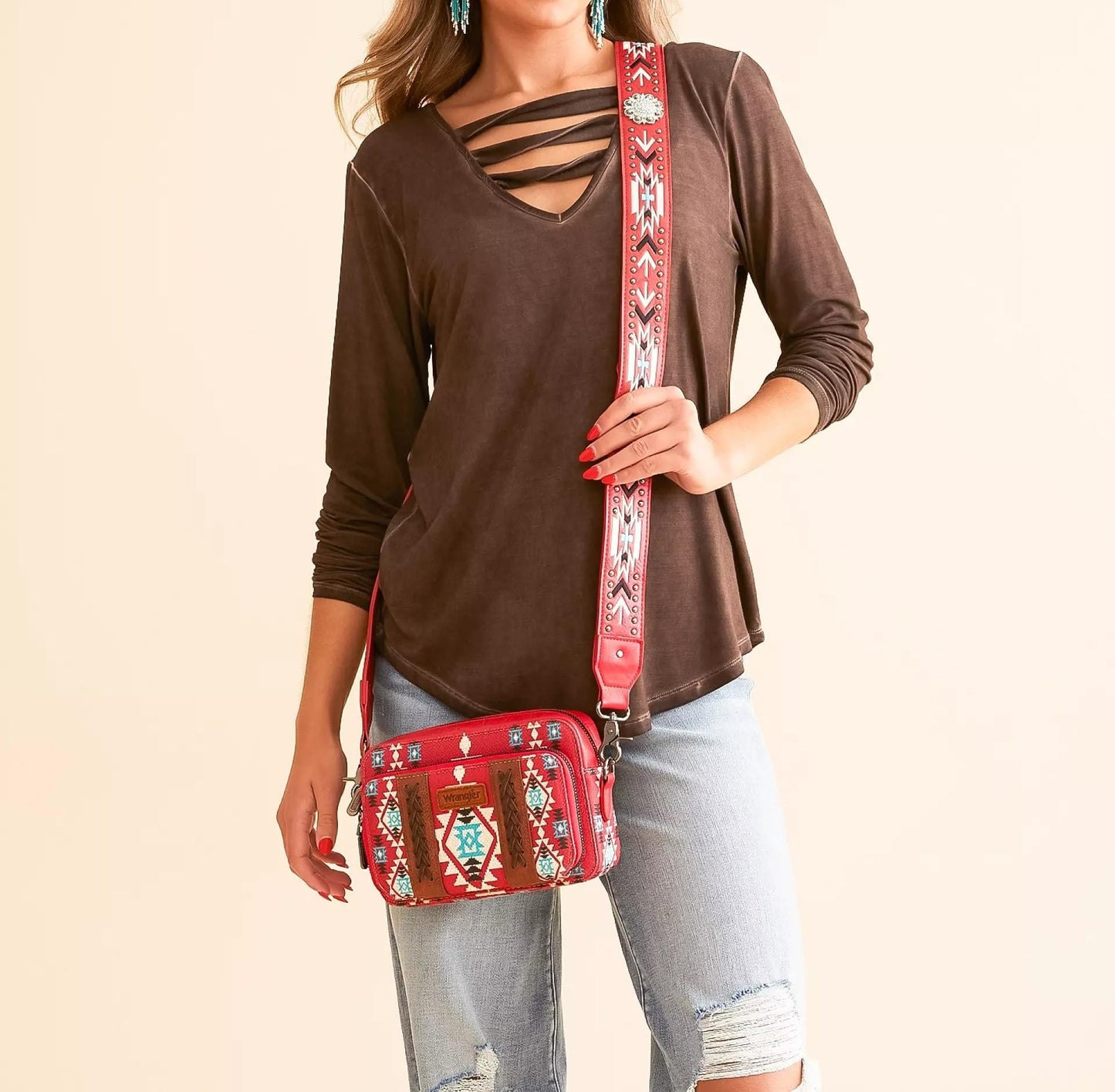 Wrangler Crossbody Bag for Women Boho Aztec Small Multi Pocket Crossover Purse