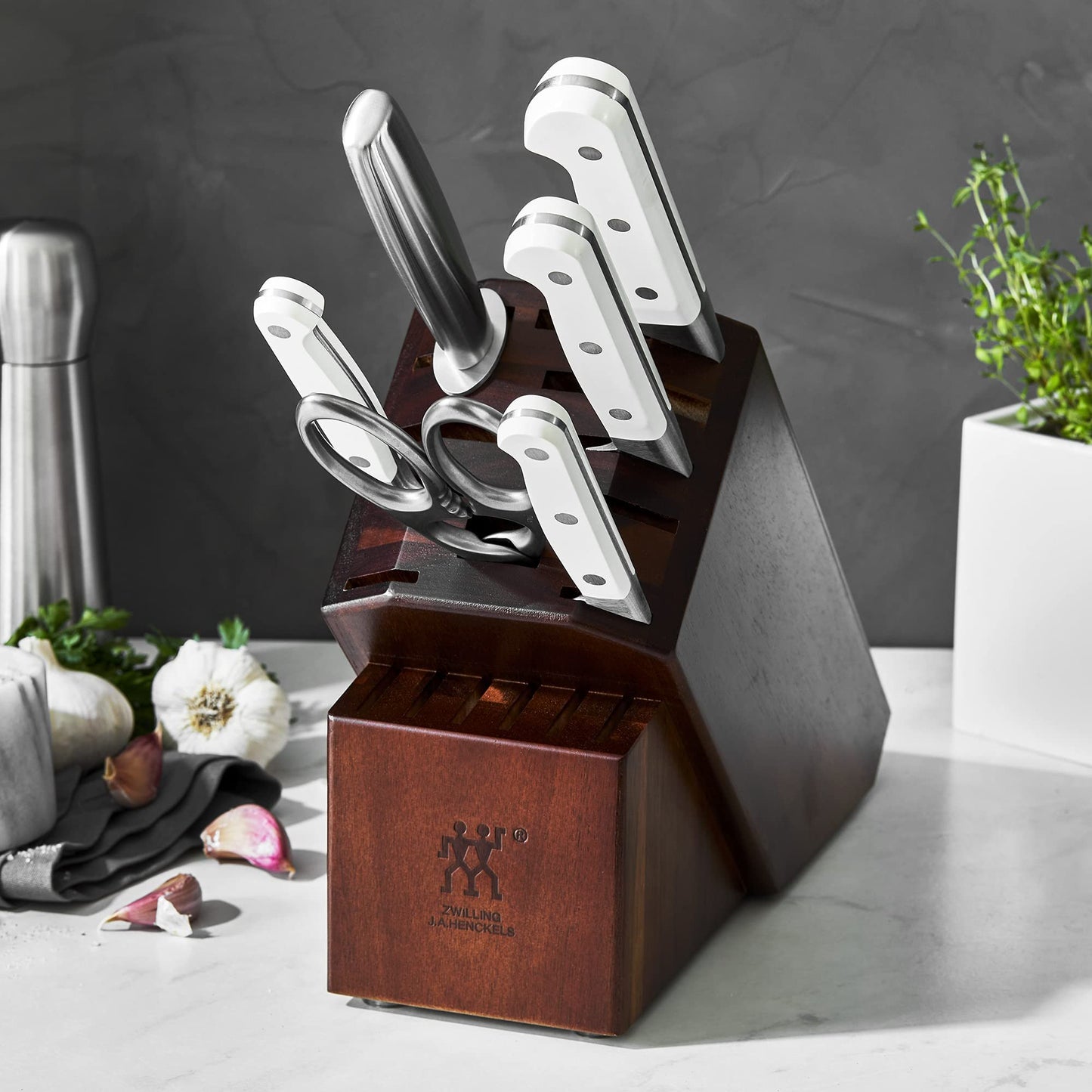 ZWILLING Pro Le Blanc 7-pc Knife Block Set, 4 Essential Knives, Honing Steel, Shears, Acacia Block, White Polymer Handle, Made in Germany