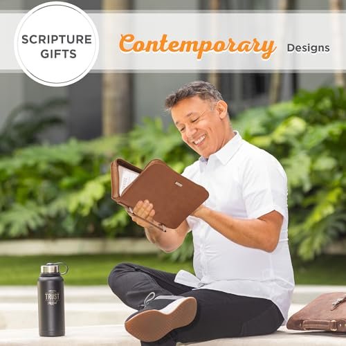 Christian Art Gifts Men/Women's Classic Bible Cover Faith Badge, Faux Leather