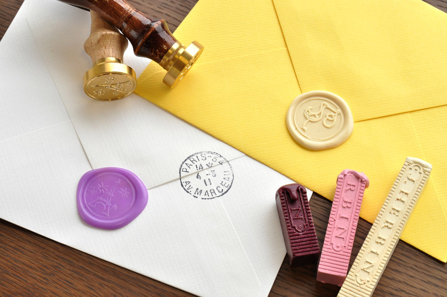 Herbin Supple Sealing Wax Pack of 4 Sticks, Will Not Crack or Chip When Set. Available in 10 Colors.