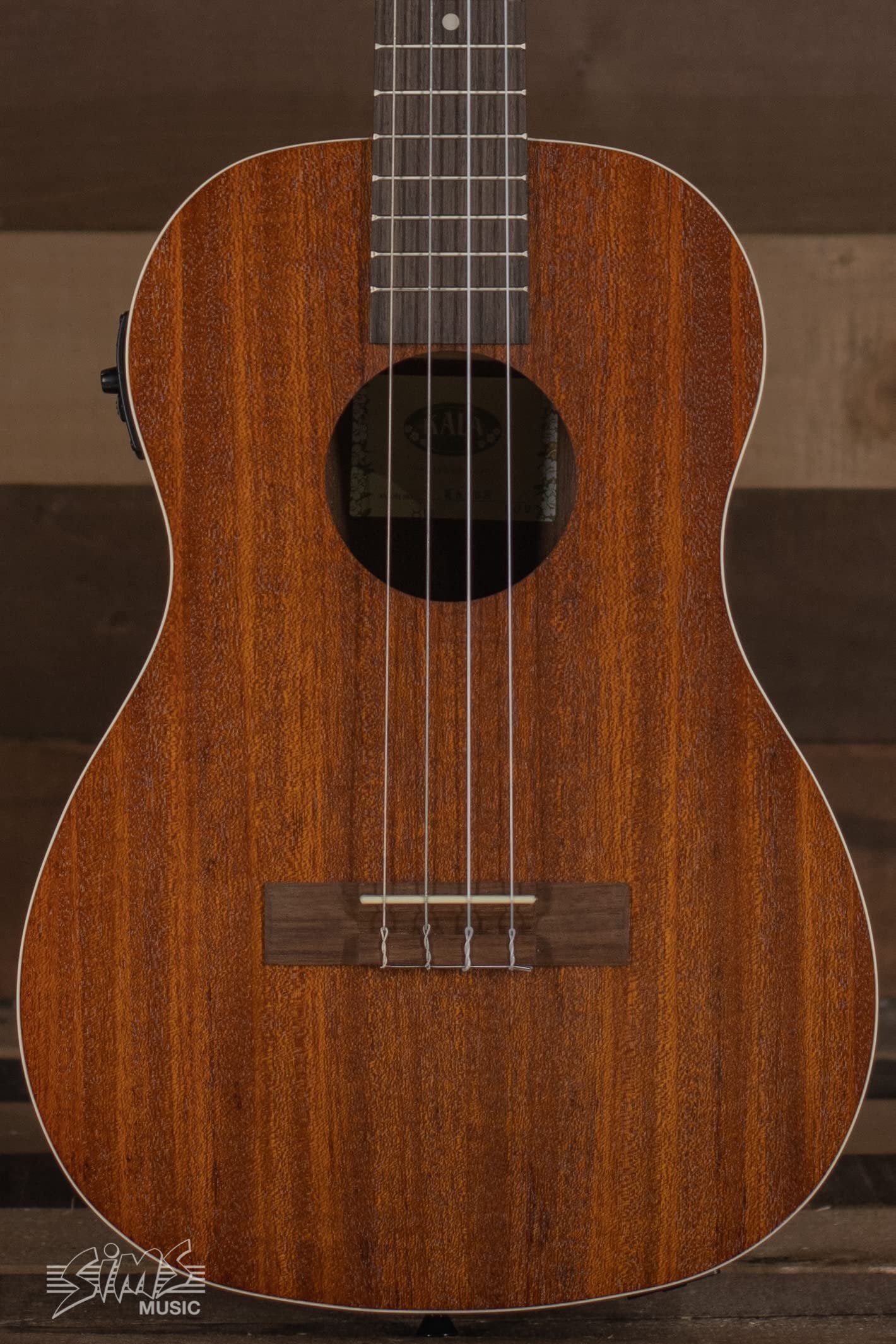 Geartree Kala KA-BE Satin Mahogany Baritone Ukulele w/EQ