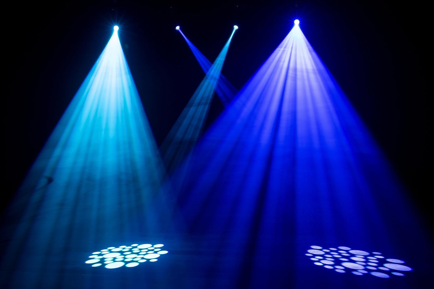 Eliminator Lighting Stinger Spot 30