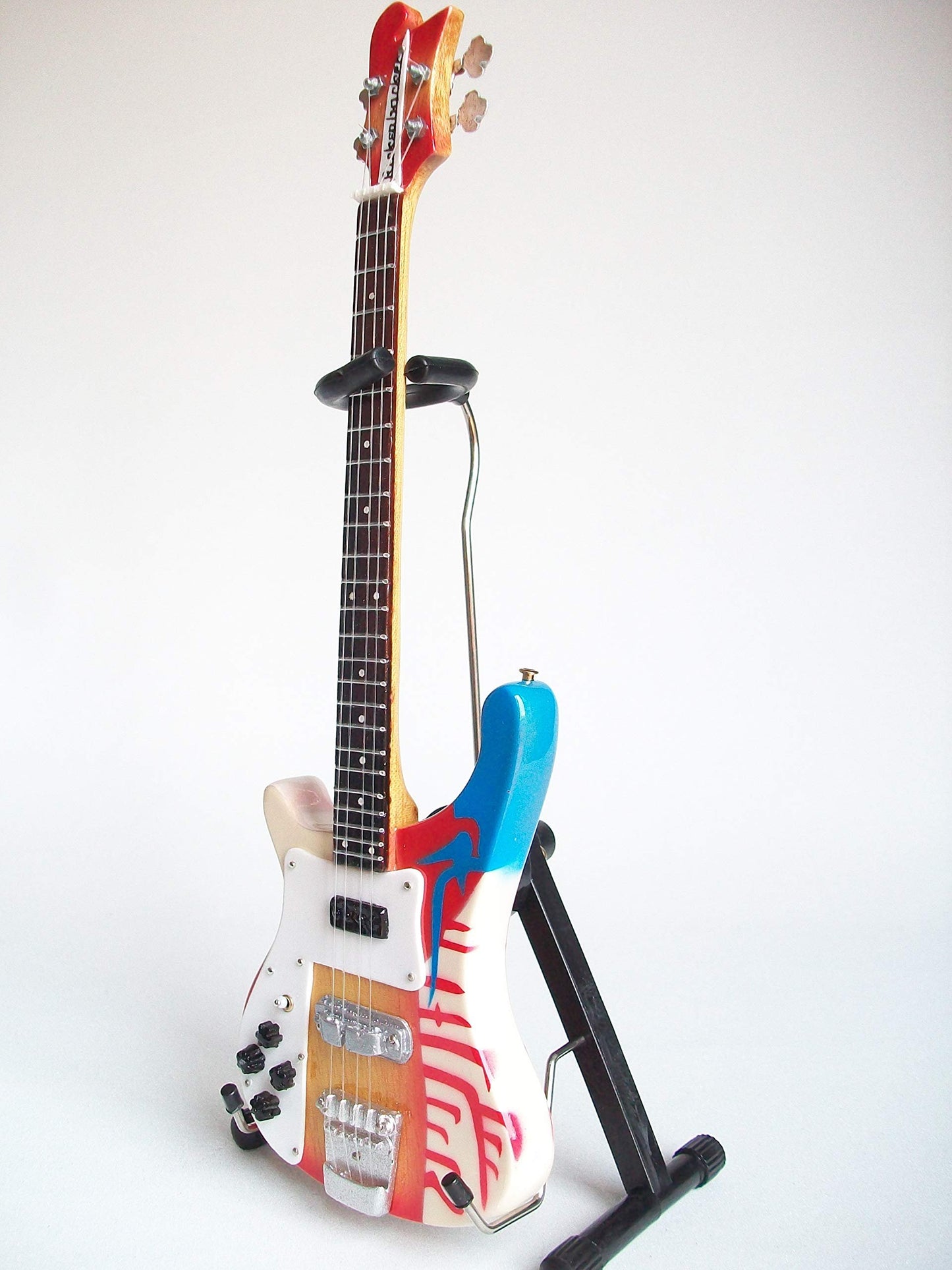 AXE HEAVEN PM-405 Paul McCartney Magical Mystery Tour Bass