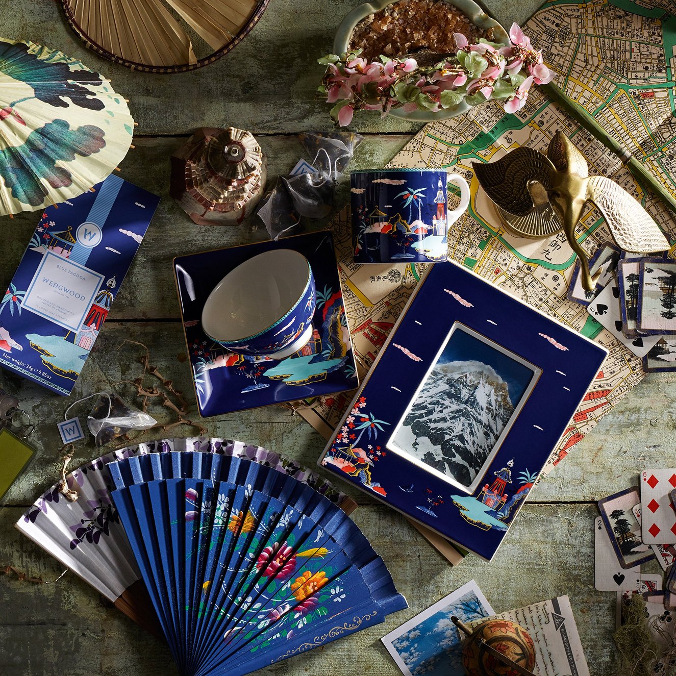 Wedgwood Wonderlust Mug Blue Pagoda, 3.3", Multicolor