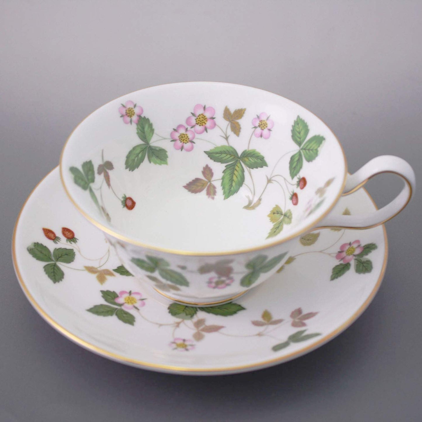 wedgwood wild strawberry