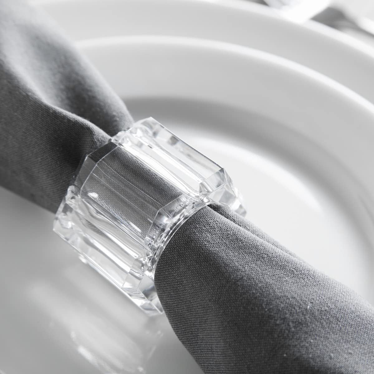 Huang Acrylic Napkin Rings - Thumbnail 3