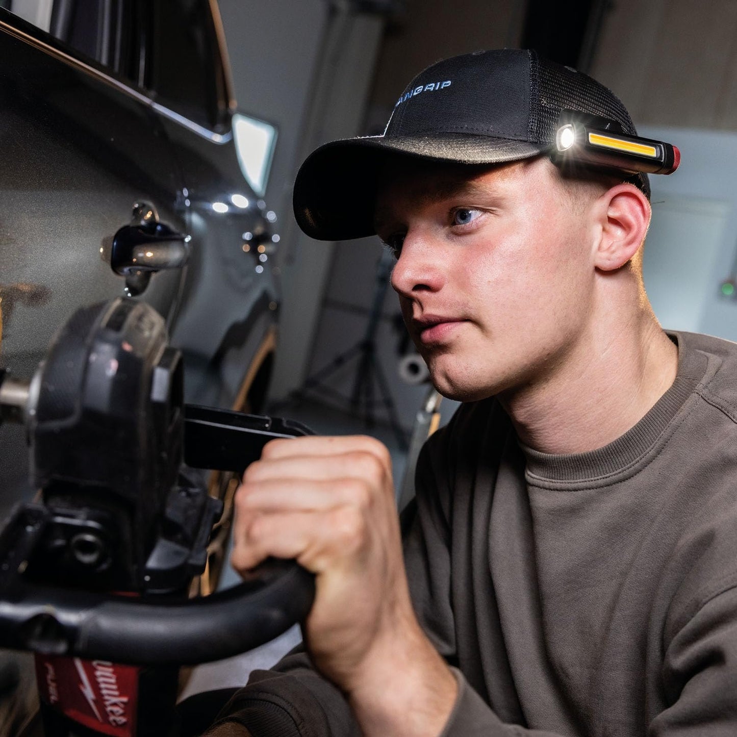 SCANGRIP UNIMATCH, Multifunctional LED Headlamp and Penlight in one with Stepless CCT for Adjustable Color Temperature, Rechargeable, Compact, Spotlight