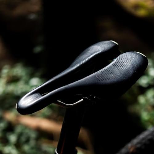 Selle Italia SLR Boost Gravel TI316 Superflow Gravel Bike Seat - Gravel, Road, MTB Bike Saddle Men Women Shock Absorption, Reflective Surface, Gel Padding, Black, 248 x 130mm, 204g (SI510883)