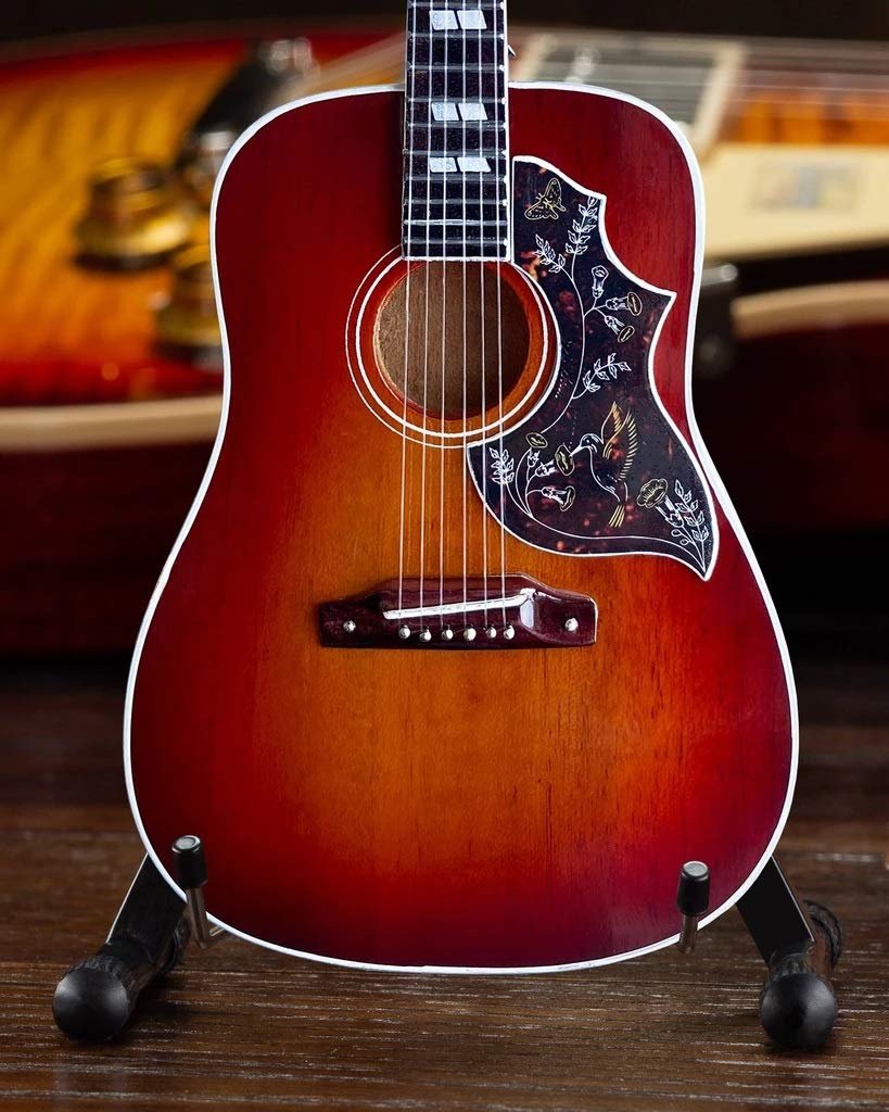 Axe Heaven Hummingbird Guitar Vintage Cherry 1:4 Scale Mini Replica Model