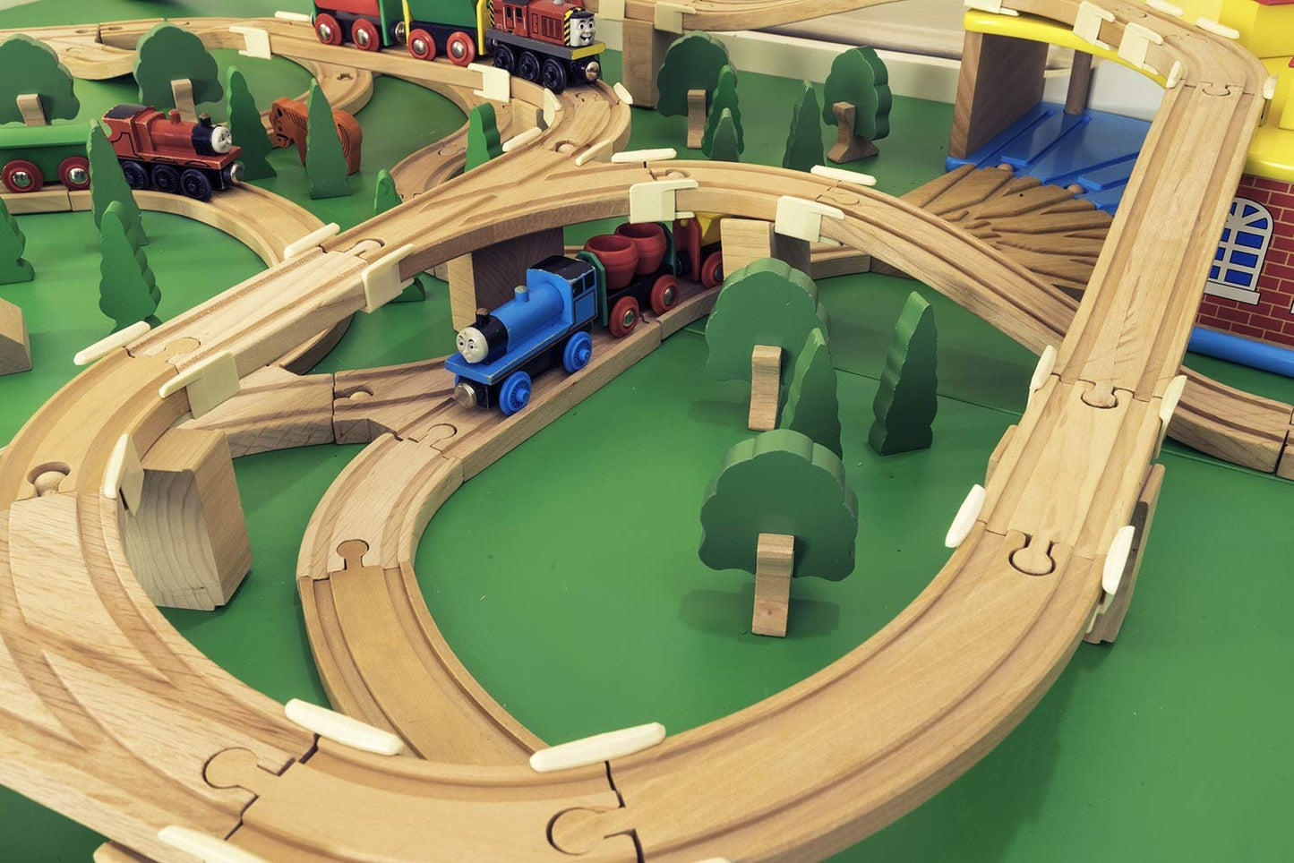 Suretrack Wooden Train Railway securing Clips - 2 Packs (Total of 28 Clips) - Patented