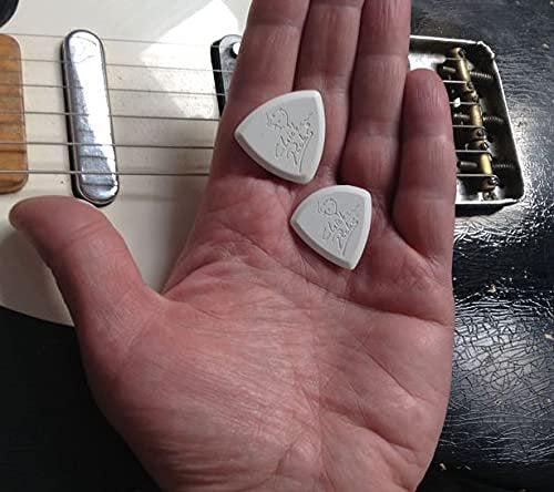 ChickenPicks guitar picks 2 x BADAZZ III 3.2mm guitar picks