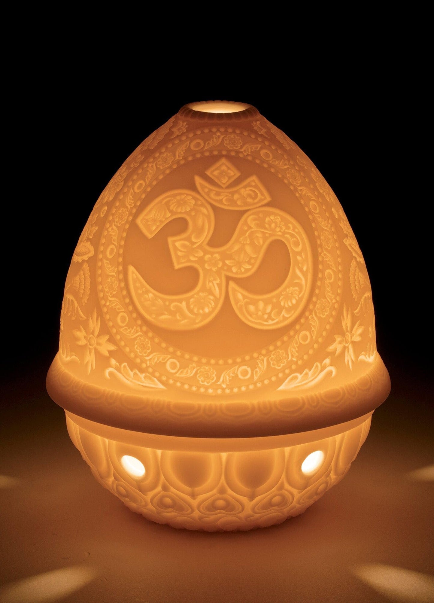 LLADRÓ Om Lithophane. Porcelain Litophane.