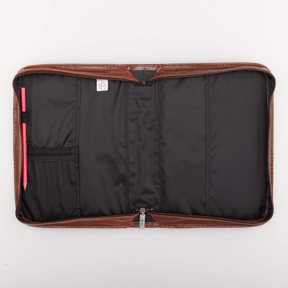 Christian Art Gifts Men/Women's Classic Bible Cover Faith Badge, Faux Leather