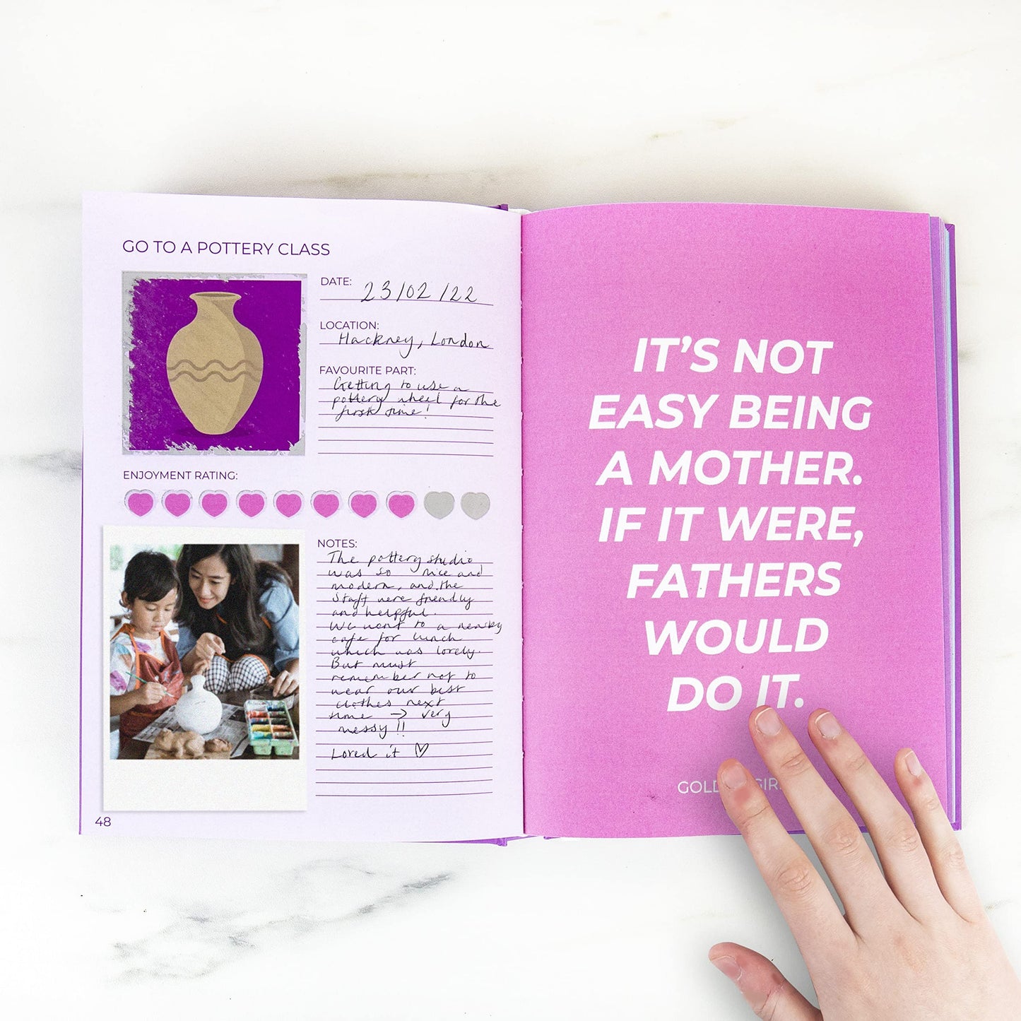 Gift Republic Scratch Off Book|Mum Edition|100 Things To Do Scratch Off|Bucket List Edition|Personalisable Memory Journal|A Gift Mum Will Value|Creating Memories That Last A Life-Time,Medium, GR830002