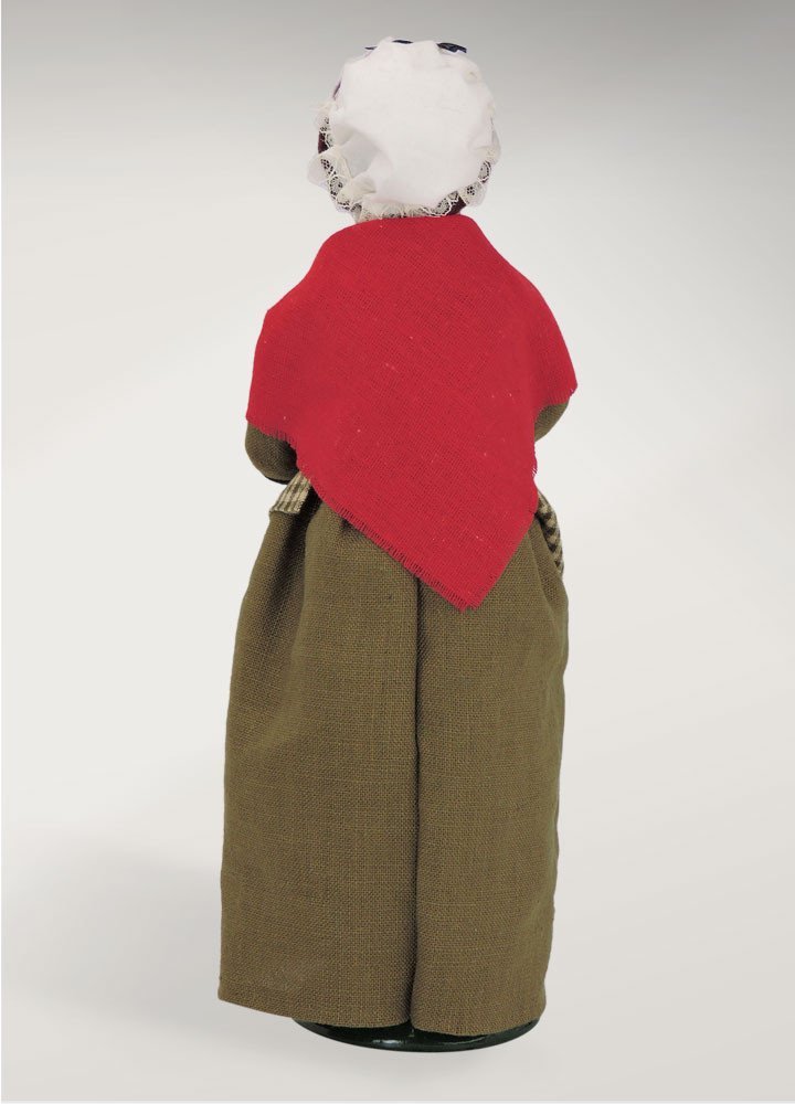 Byers' Choice Mrs Cratchit Caroler Figurine 2112A from The A Christmas Carol Collection