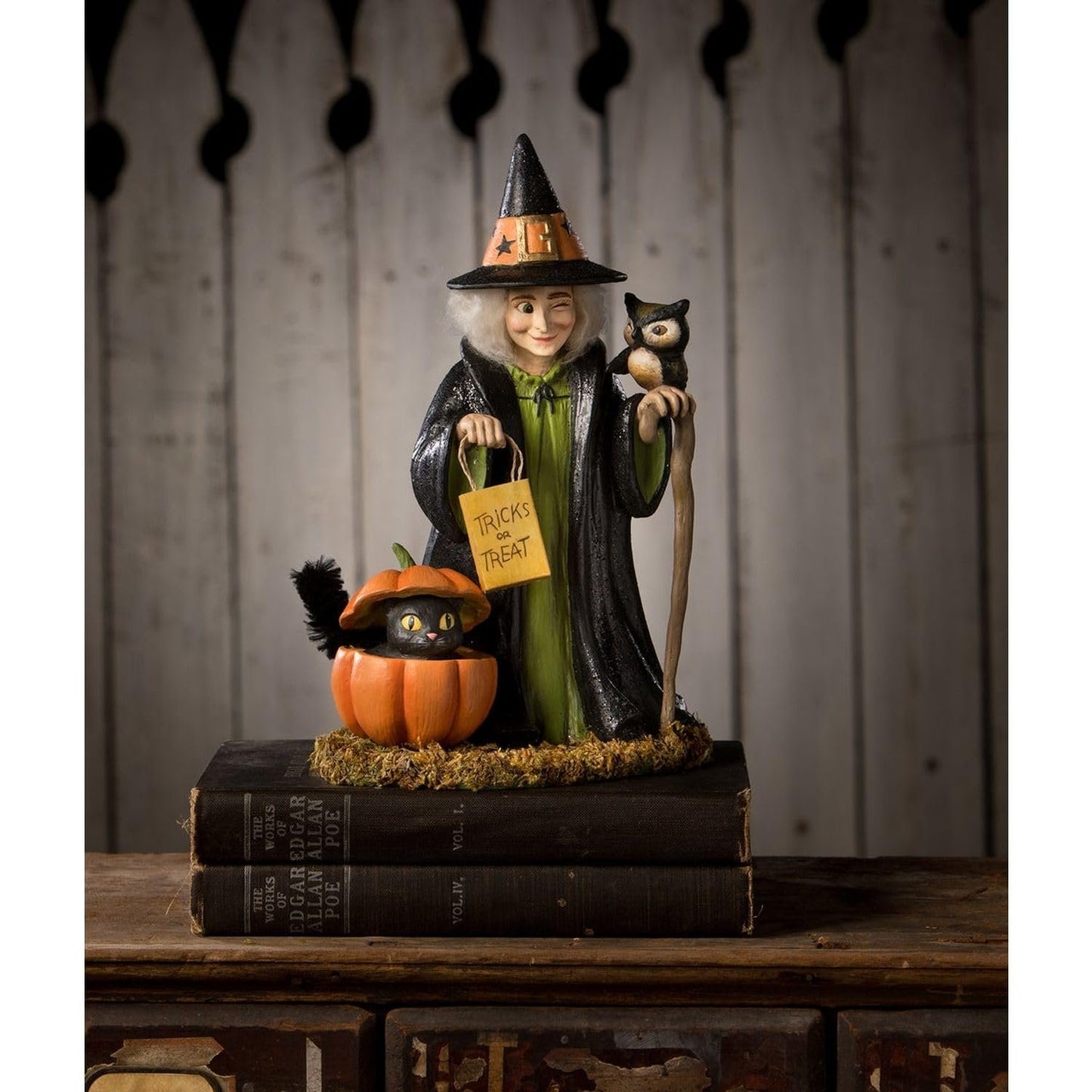 Bethany Lowe Resin Friendly Trick or Treat Callie Witch Figurine, Multicolor, TD3151