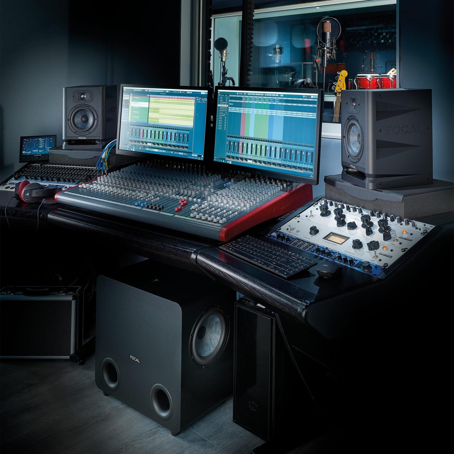 Focal Sub One – Dual 8" Active Studio Subwoofer, 200W RMS, Slatefiber Drivers, 32Hz–120Hz, Professional Bass Management for Mixing & Mastering