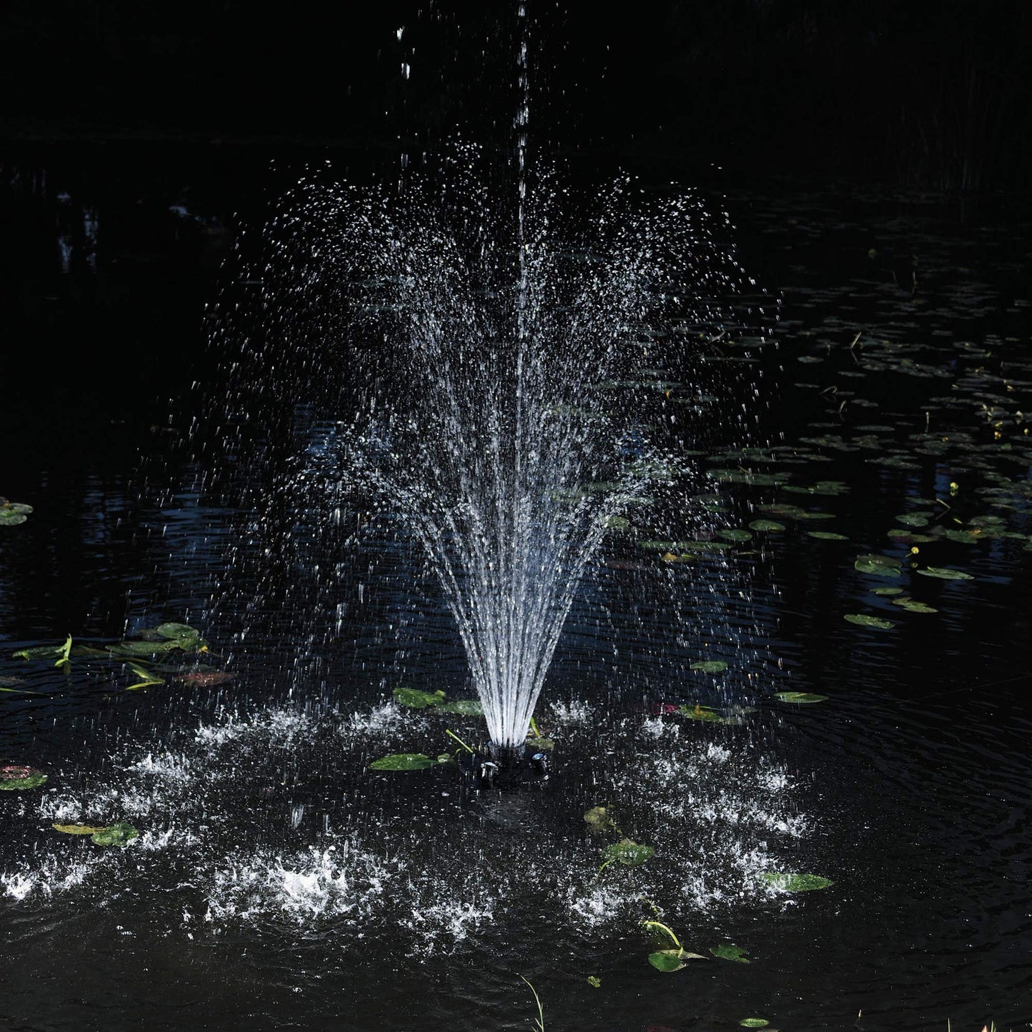 OASE 45383 1/4 Hp Floating Fountain with Lights, Black