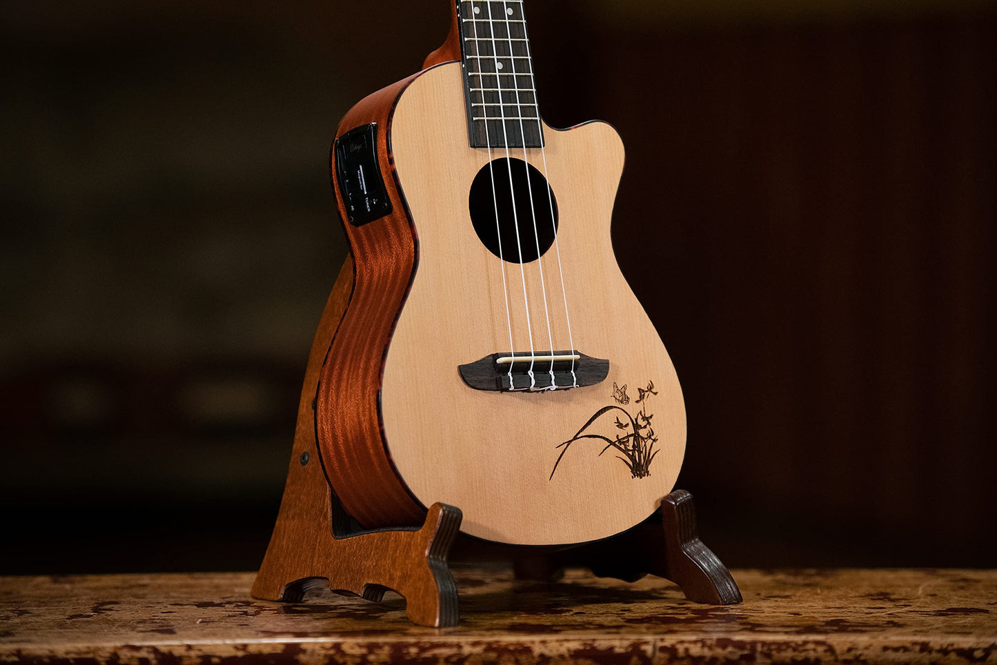 Ortega Guitars Wooden Ukulele Stand Made w/Birch Wood-Brown (OWUS-1)