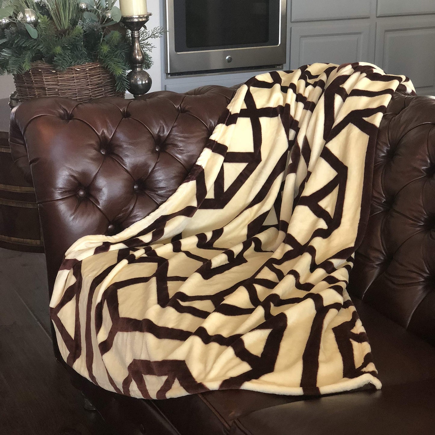 allgala Super Soft Flannel Plush Light Weight Throw Blanket