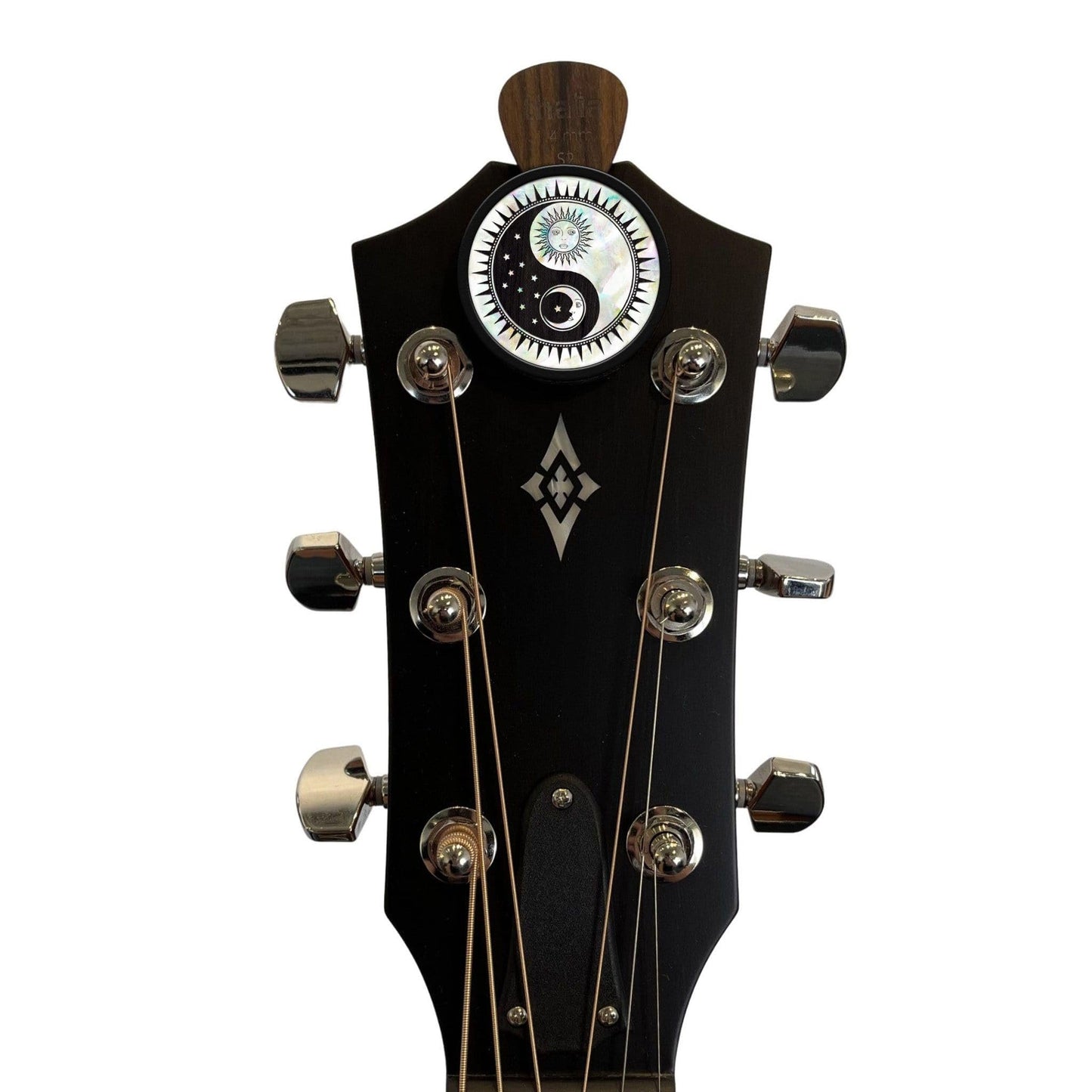 Thalia Shell Pick Puck (Pearl Ying Yang Night & Day)