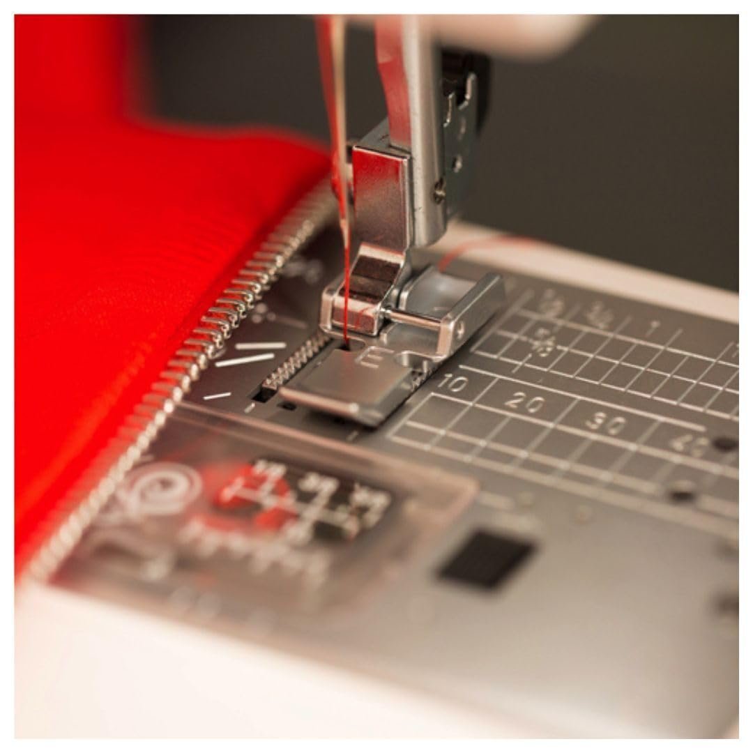 Elna eXperience 530 Computerized Sewing Machine