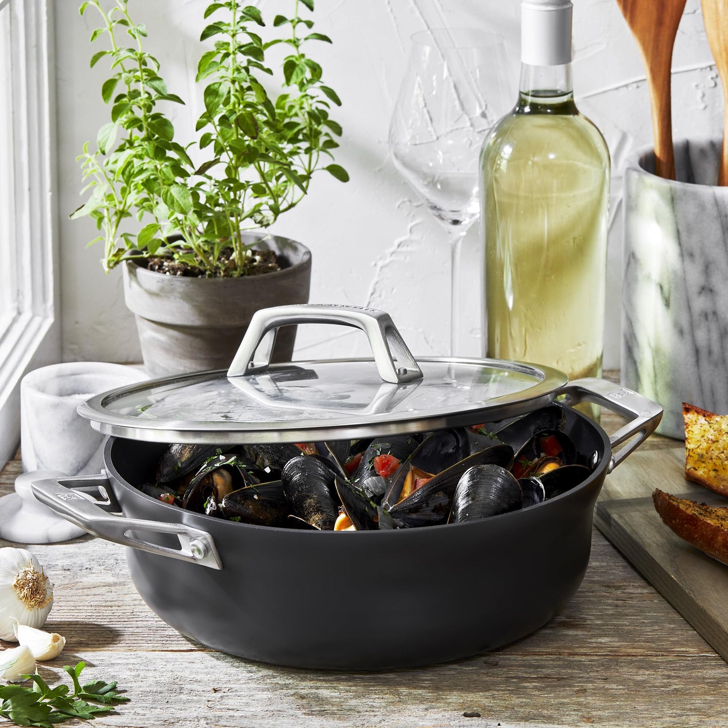ZWILLING Motion Hard Anodized 4-qt Aluminum Nonstick Chef's Pan