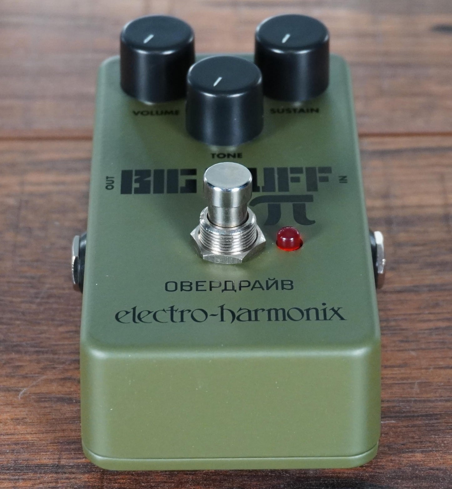 Electro-Harmonix Green Russian Big Muff Pi Fuzz Pedal