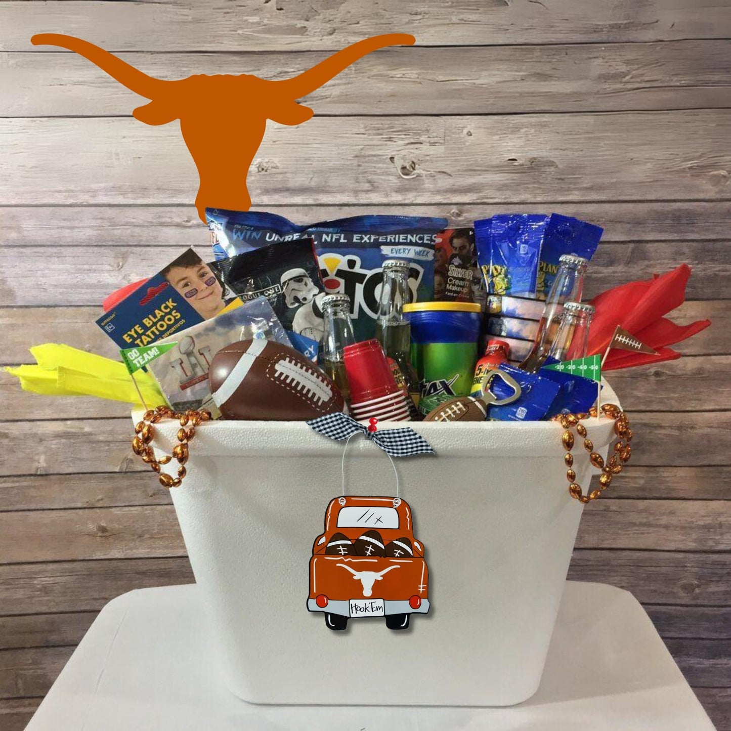 NCAA Wooden Ornament - Pick-up Truck, Footballs & Team Logo Design w/Plaid Ribbon by Magnolia Lane for NCAA Fans, Students or Alumni - Home Decor