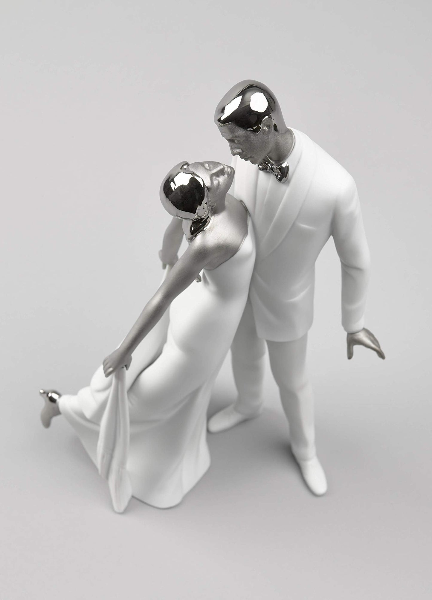 LLADRÓ Happy Anniversary Couple Figurine. Silver Lustre. Porcelain Anniversary Figure.