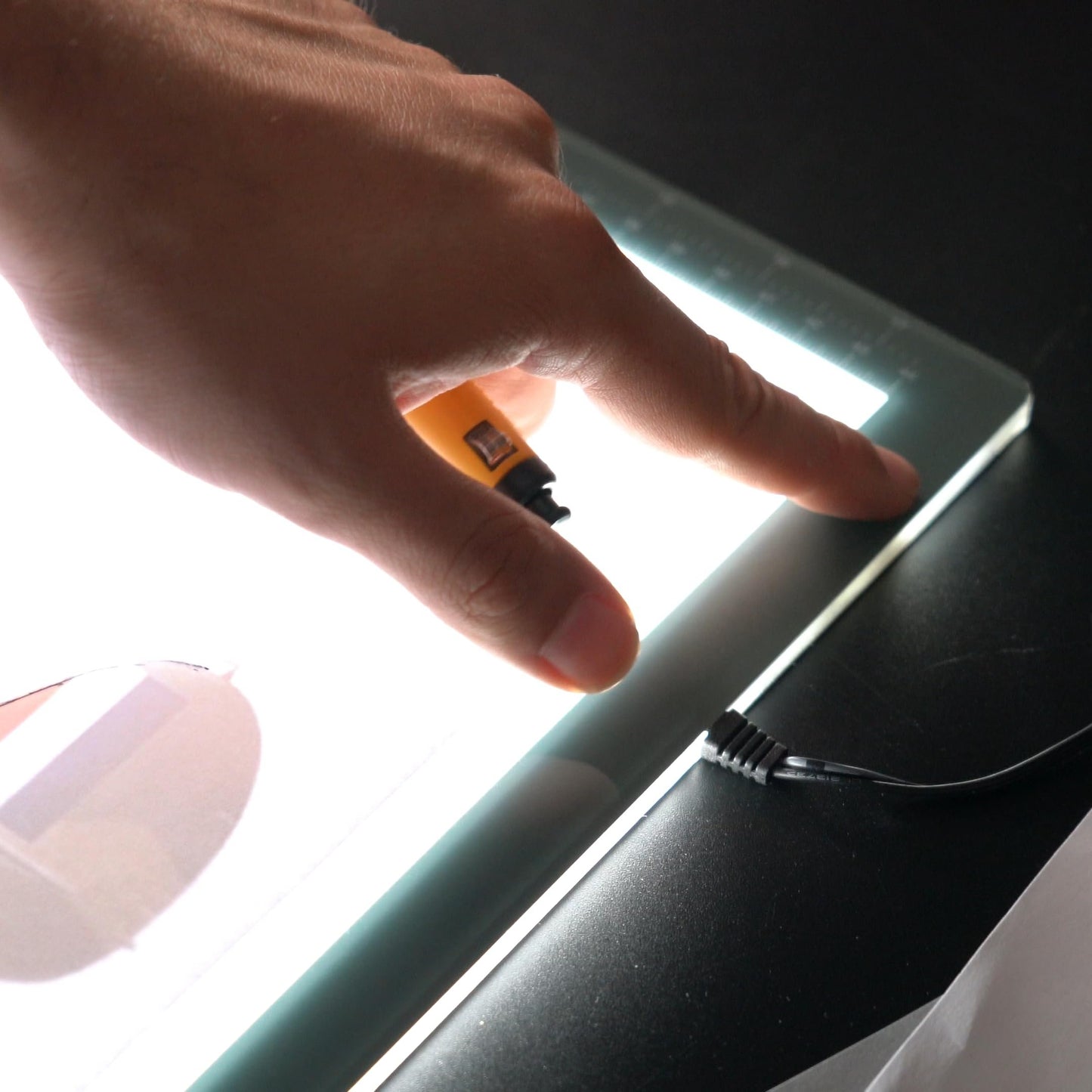 Daylight Wafer Light Box