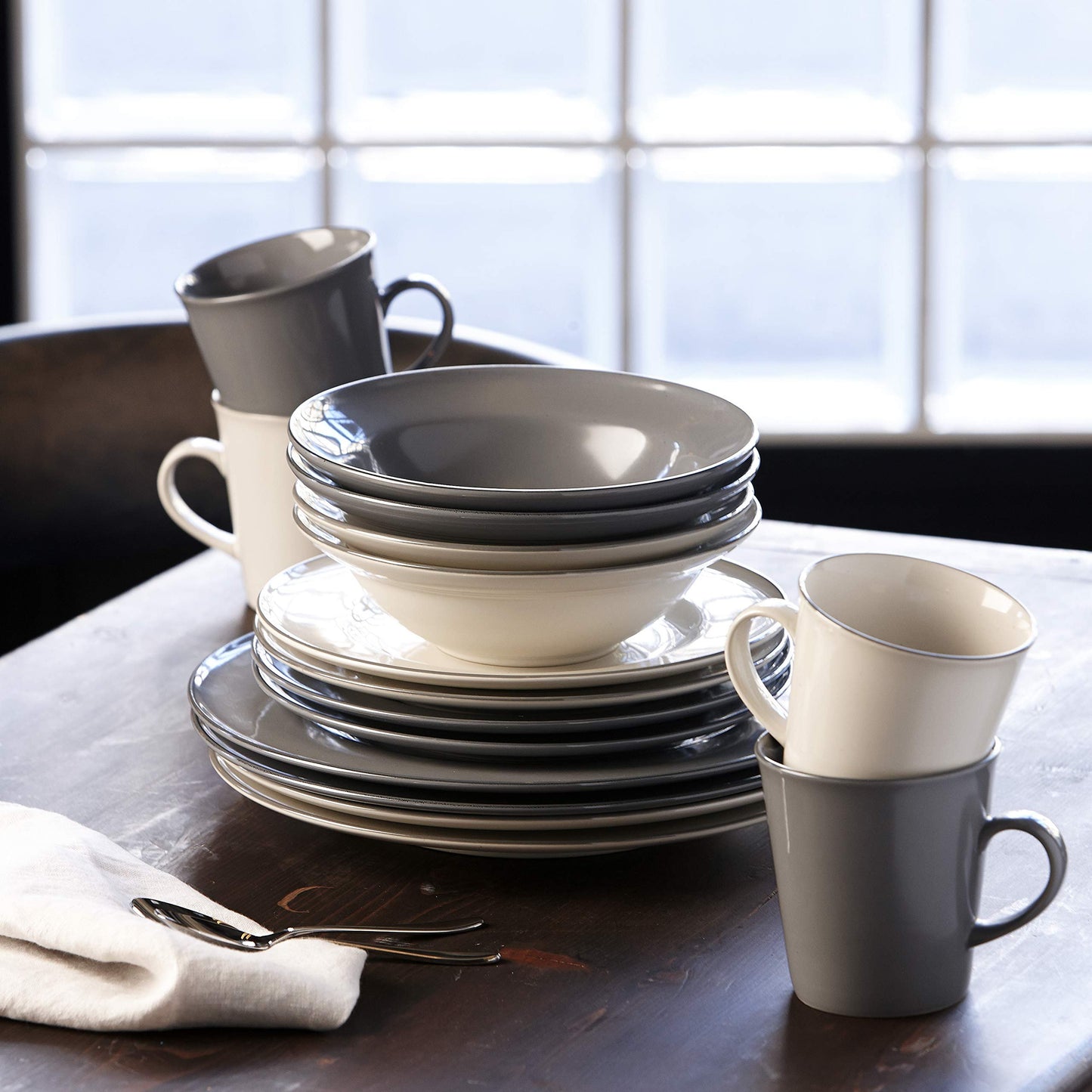 Royal Doulton Exclusively for Gordon Ramsay Union Street Café Grey 16- Piece Set