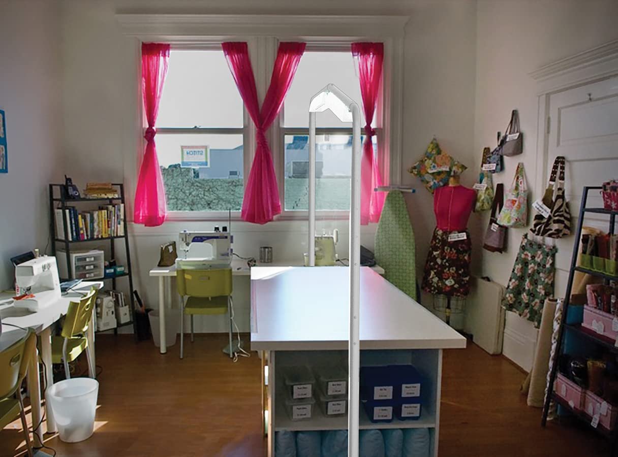 Luminess LED Free-Standing Light Station - LED Light Bar - up to 6" Qnique 21, 15R