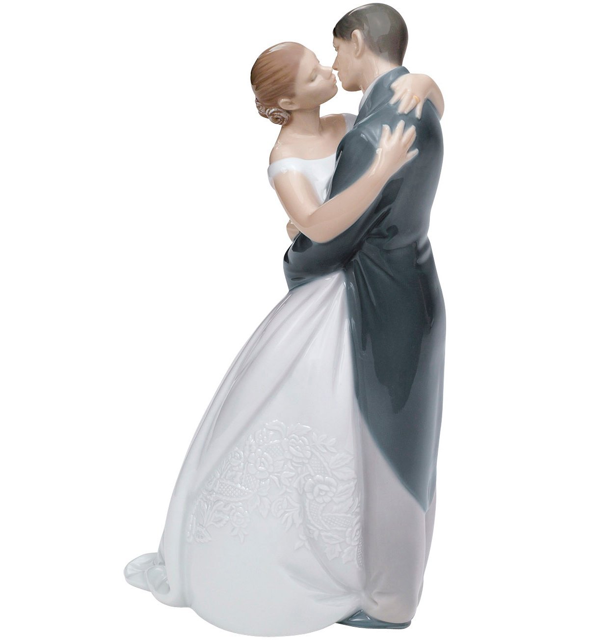 Nao figurine by Lladro 02001613 A Kiss Forever 1613- Beautiful porcelain statue -Bride with a long dress, Groom, Kissing Couple, Nice, Elegant, Romantic ,Wedding gift collectibles new