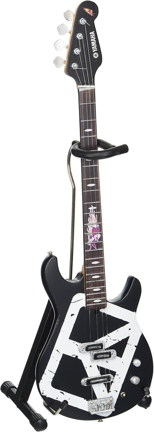 AXE HEAVEN MA-326 Licensed Michael Anthony Black Bass Mini Guitar
