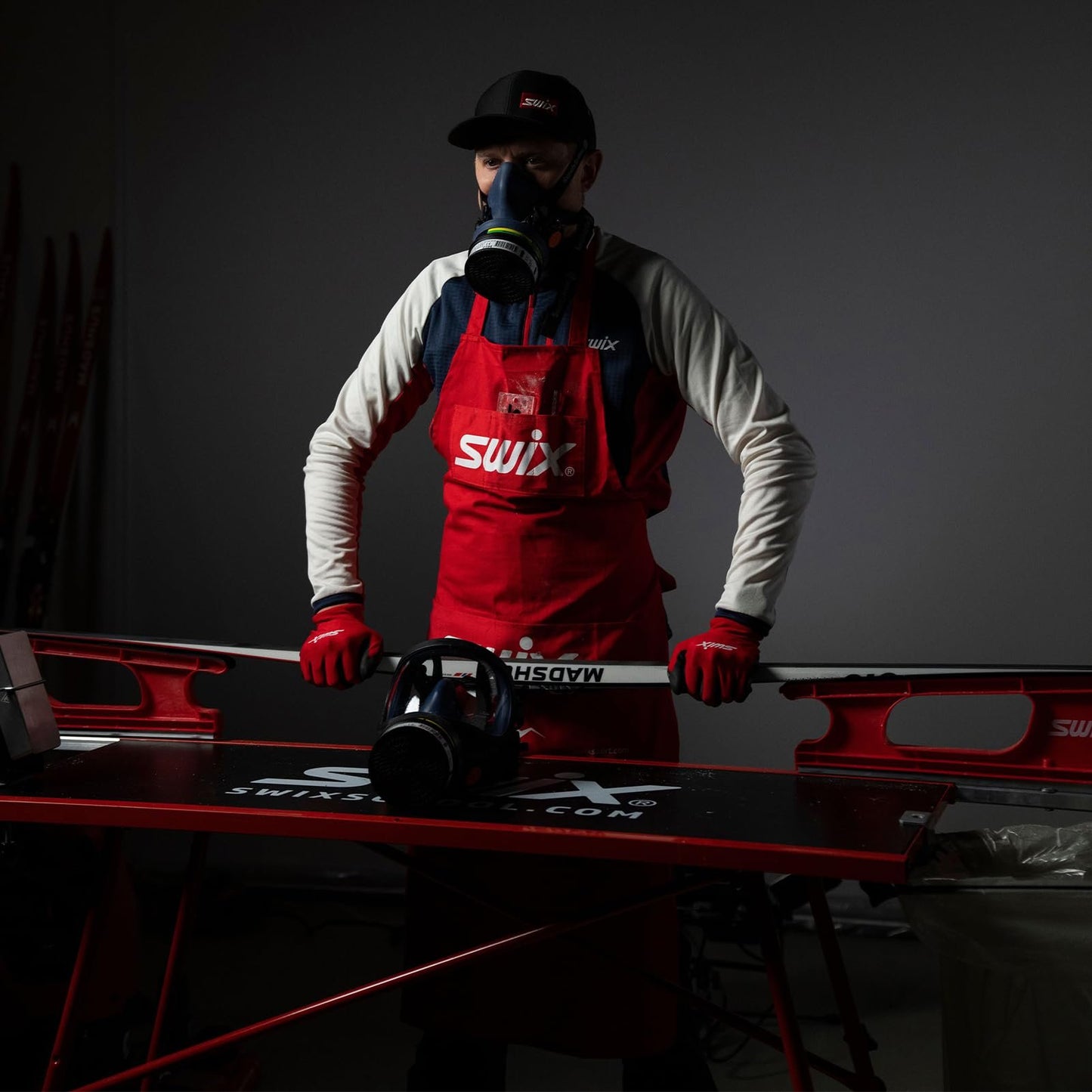 Swix T75W Wide, 120 x 35cm | Compact Lightweight Wax Table One Leg Height Adjustment ski-and-Snowboard-Tuning-Accessories, Red