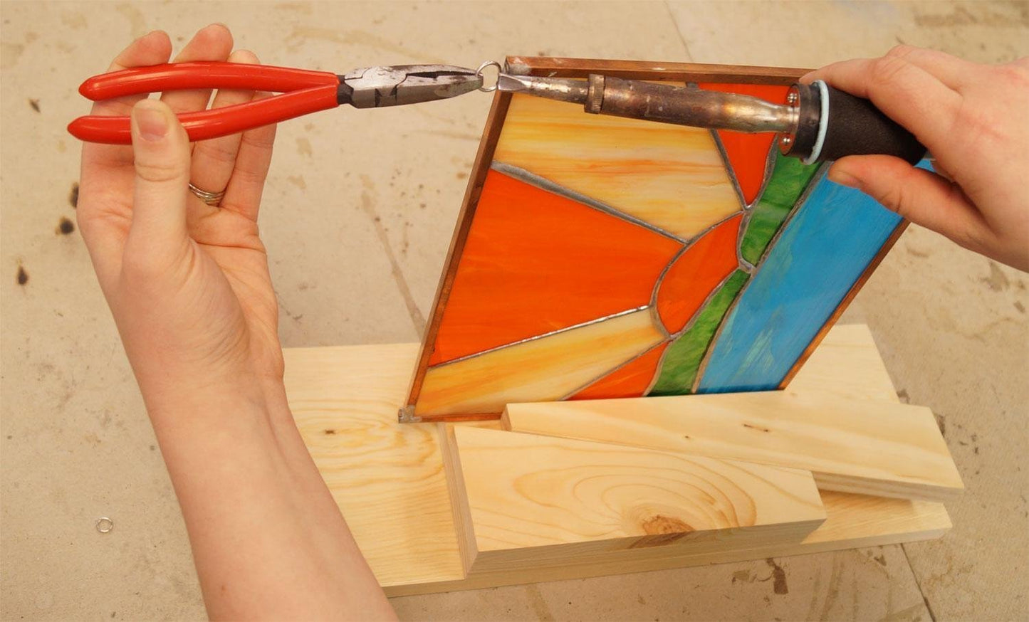 Delphi Glass Panel Vise - Stained Glass Making Supplies - Metal Clamp