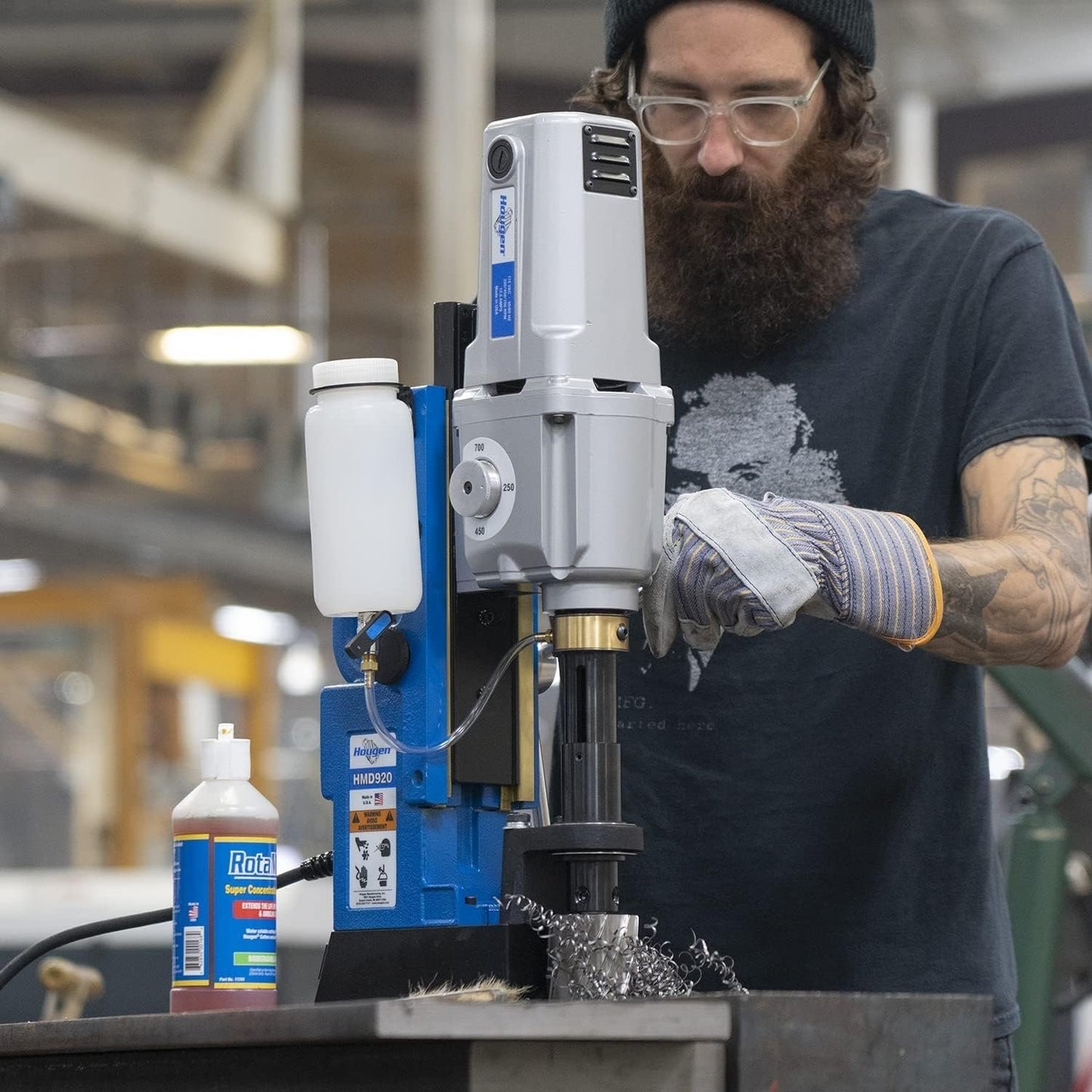 Hougen HMD920 115-Volt Magnetic Drill 3 Speed/Coolant Bottle Plus 1/2" Drill Chuck Adapter Plus 12002 Rotabroach Cutter Kit Replacement of The HMD917