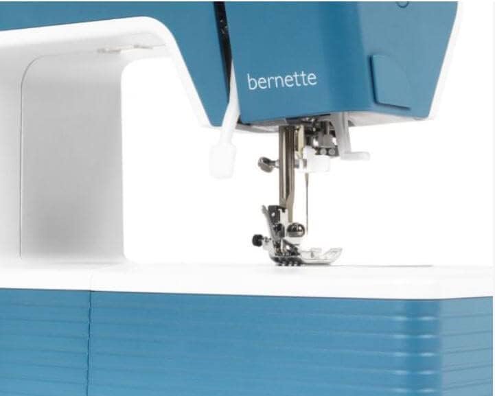 Bernette B05 Academy Sewing Machine | 30 Stitches Variety, LED Light, Extension Table, Presser Feet, Spools, Felt Discs, Ripper | Heavy Duty Quilting & Embroidery Kit for Home Use | User Friendly