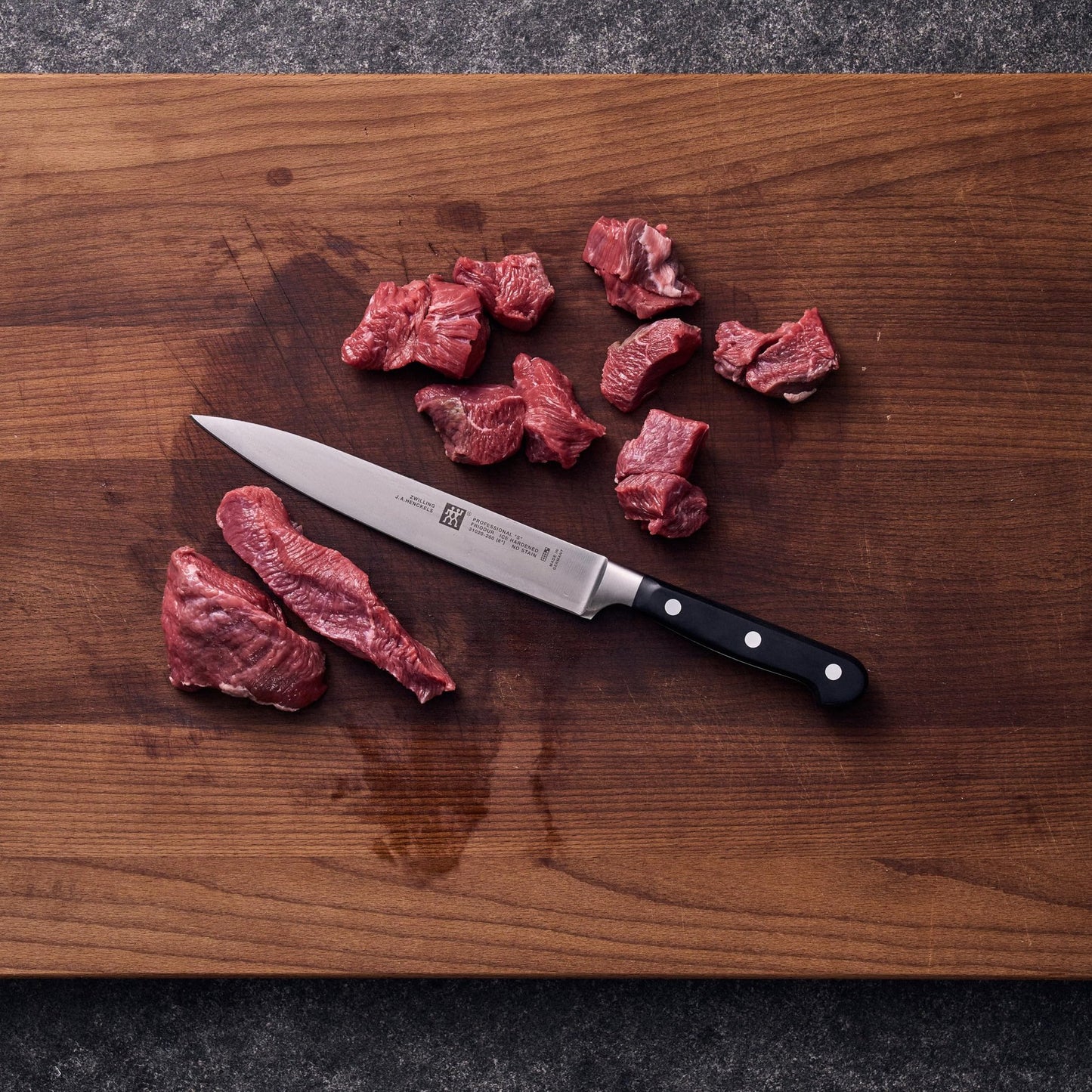 ZWILLING Professional S 8-inch Razor-Sharp German Carving Knife, Made in Company-Owned German Factory with Special Formula Steel perfected for almost 300 Years, Dishwasher Safe