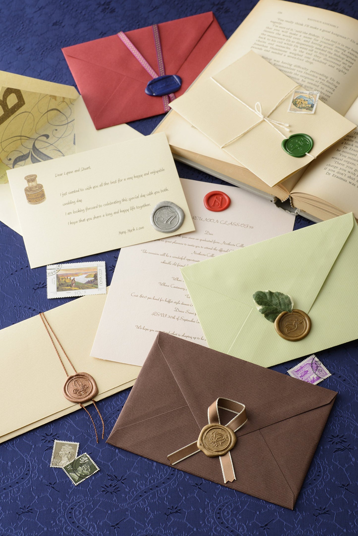 Herbin Supple Sealing Wax Pack of 4 Sticks, Will Not Crack or Chip When Set. Available in 10 Colors.