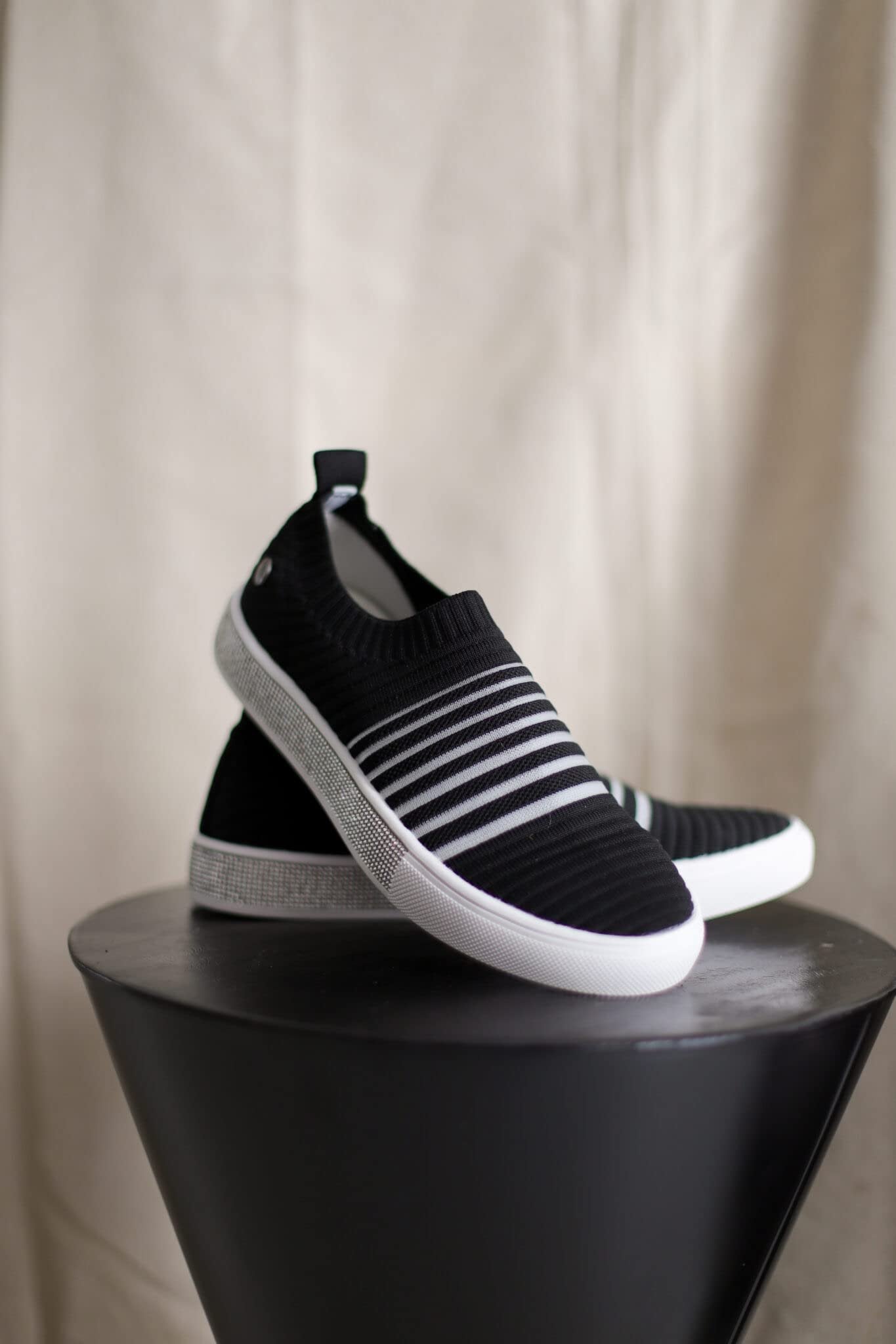 Bernie Mev Women's Iris Black/Medium / 9