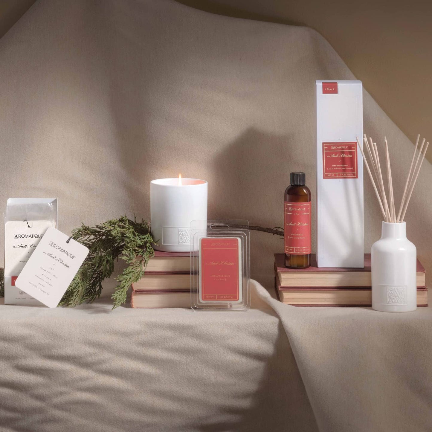 Aromatique SMELL OF CHRISTMAS Reed and Ceramic Diffuser Oil Refills - 4oz
